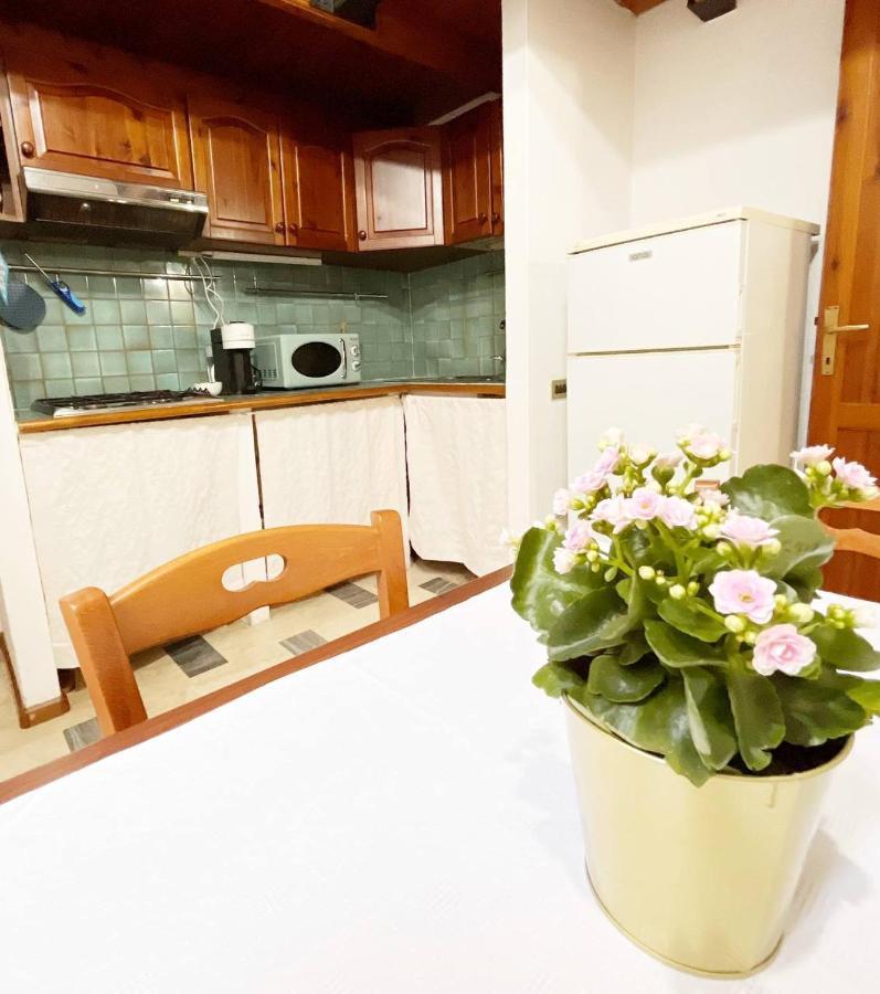 Domus Myoho Apartment Cagliari Exterior foto