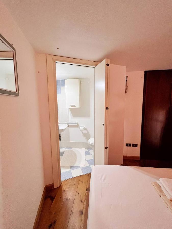 Domus Myoho Apartment Cagliari Exterior foto