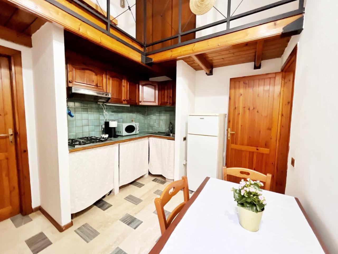 Domus Myoho Apartment Cagliari Exterior foto